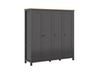 Hesen — Wardrobe