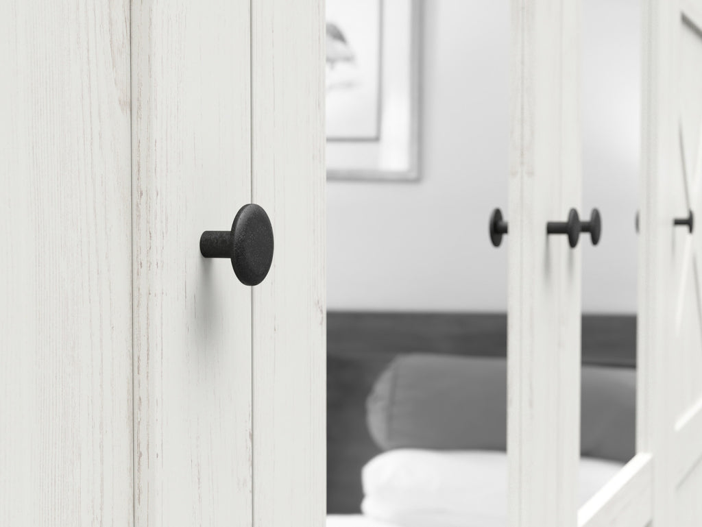 Frija — Wardrobe