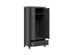 Hesen — Wardrobe