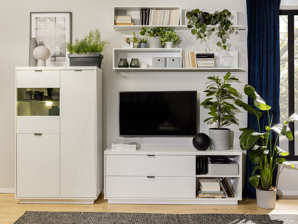 Forn — TV cabinet