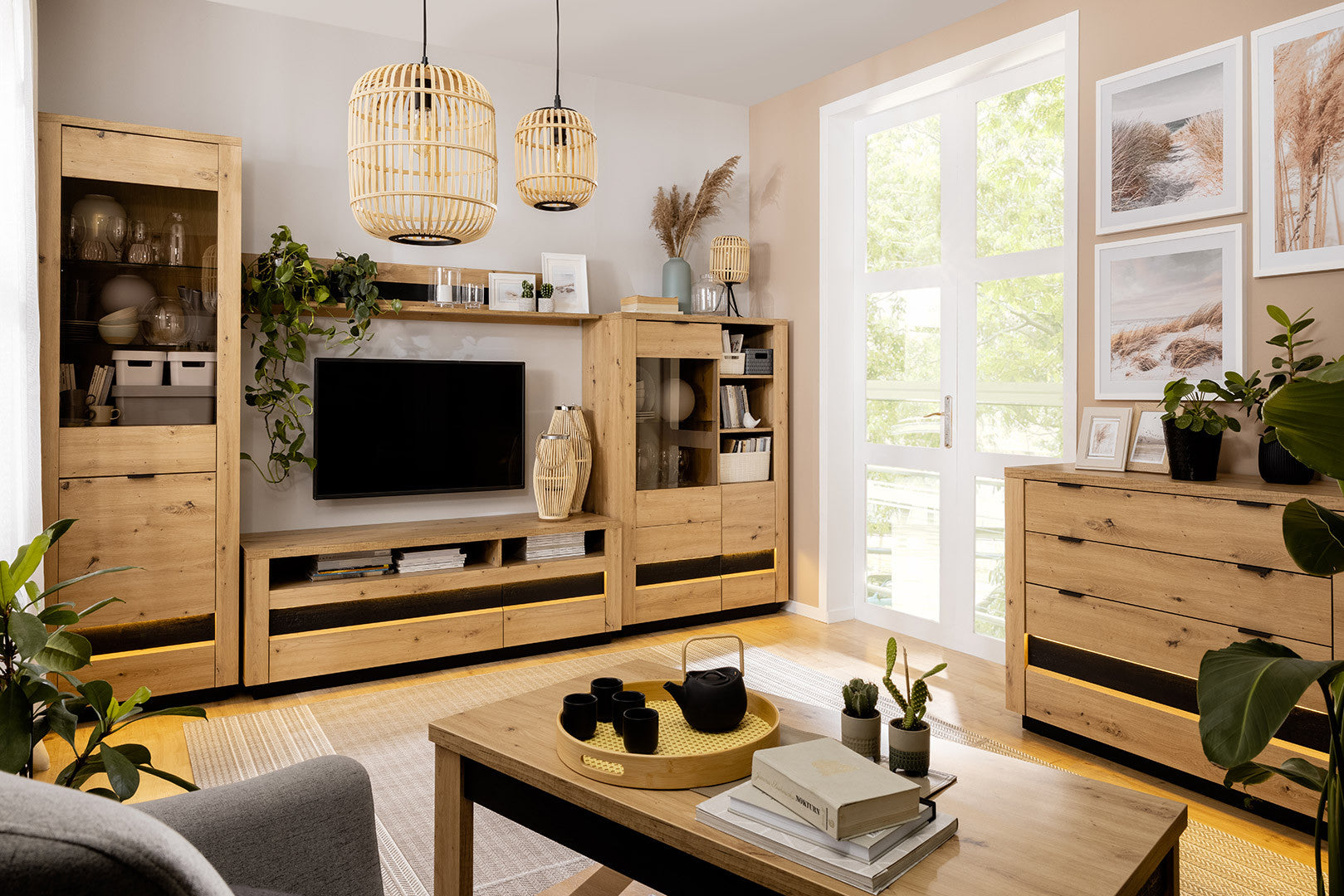 Ostia — TV cabinet