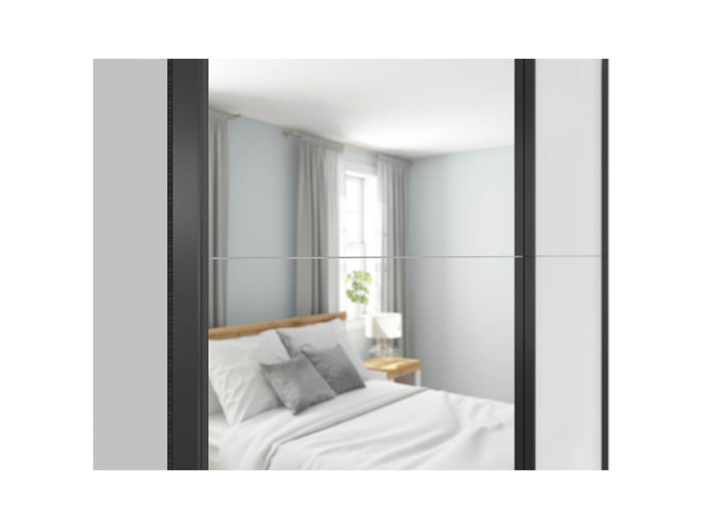 Tetrix 153 sliding wardrobe set with cover strip